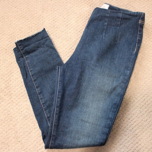 FREE PEOPLE Ultra High Pull On Skinny Ankle Jeans in Blue Jeggings 28 - Picture 2 of 4